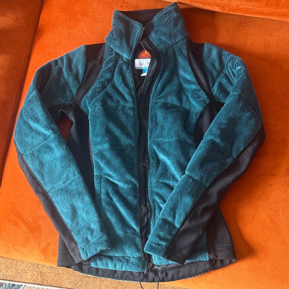 Columbia Teal and Black Omni-Heat Jacket